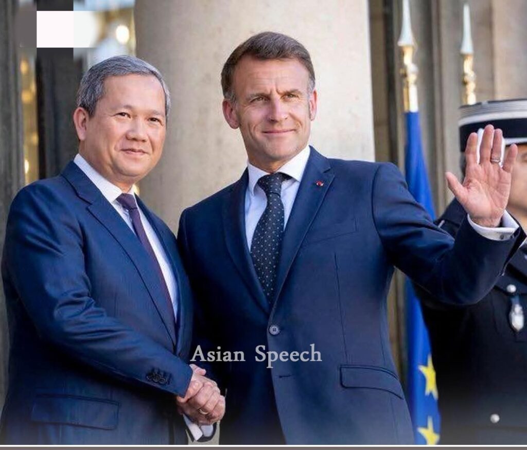 ماكرون يثني على روابط كمبوديا في رسالة نادرة بلغة الخميرية ماكرون يثني على روابط كمبوديا في رسالة نادرة بلغة الخميرية