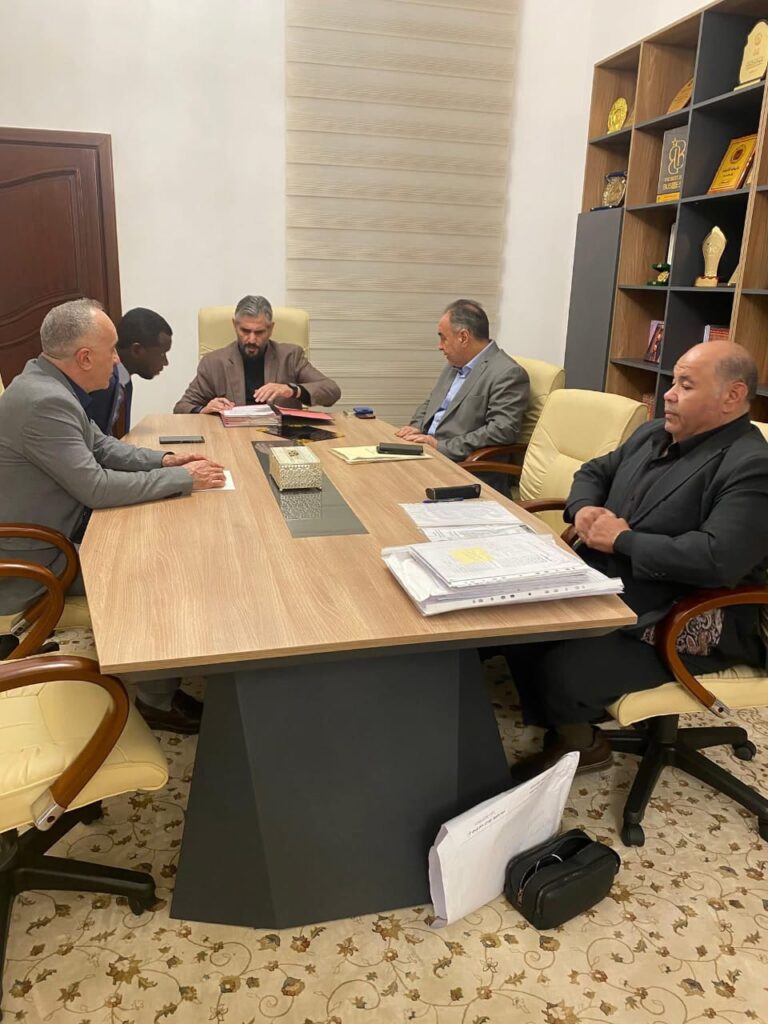 السفير عبدالمطلب ثابت يترأس اجتماعًا موسعًا بالسفارة الليبية بالقاهرة ويوجه بحسم الملفات العالقة