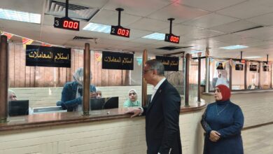 محافظ الجيزة يتفقد المركز التكنولوجي بالعجوزة لمتابعة انتظام سير العمل وآراء المواطنين المترددين عليه
