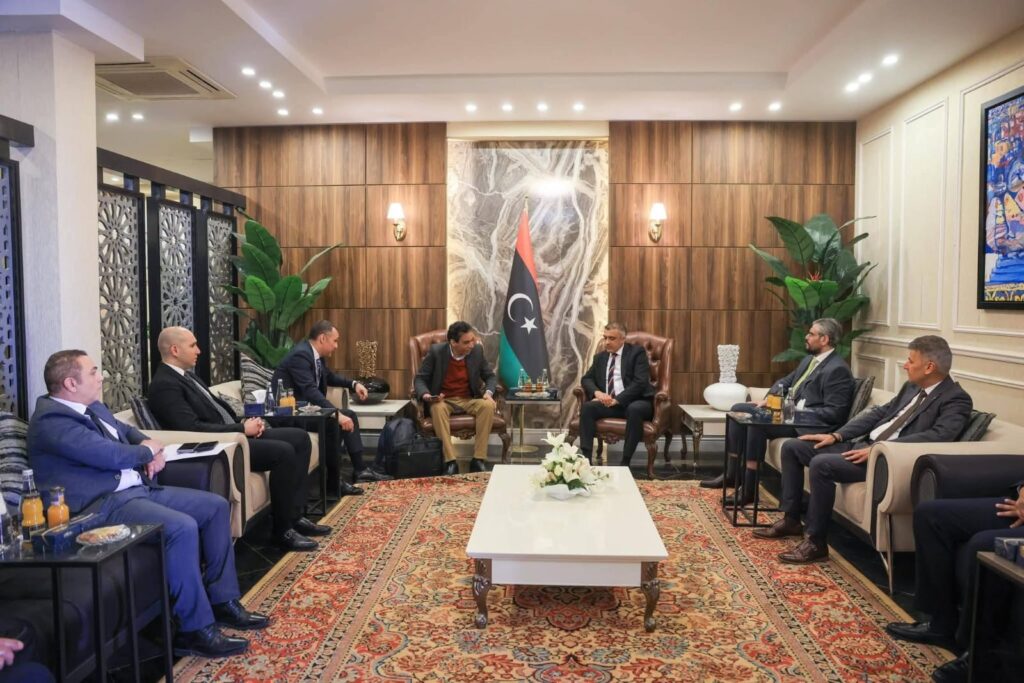 طرابلس والقاهرة ترسمان خارطة طريق قنصلية متكاملة