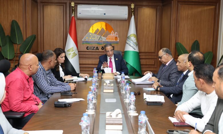 محافظ الجيزة يتابع معدلات إنجاز الملفات الخدمية بحي بولاق الدكرور