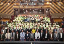 محافظ الجيزة يكرم عمال النظافة والسائقين تقديرًا لدورهم الكبير في التعامل مع موجة الأمطار الأسبوع الماضي