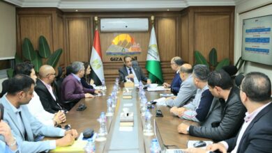 محافظ الجيزة يتابع خطط العمل ونسب إنجاز المشروعات بحي إمبابة