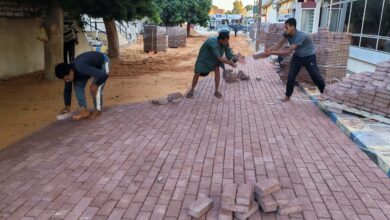 محافظ الجيزة يعلن بدء أعمال تركيب بلاط الإنترلوك بمنطقة البنك الزراعي والمركز التكنولوجي بمدينة الباويطي