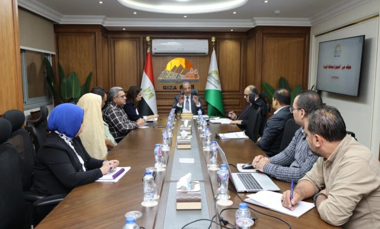 محافظ الجيزة يتابع تنفيذ الخطة الاستثمارية وجهود إزالة المخالفات والتصدي للإشغالات بالعجوزة محافظ الجيزة يتابع تنفيذ الخطة الاستثمارية وجهود إزالة المخالفات والتصدي للإشغالات بالعجوزة